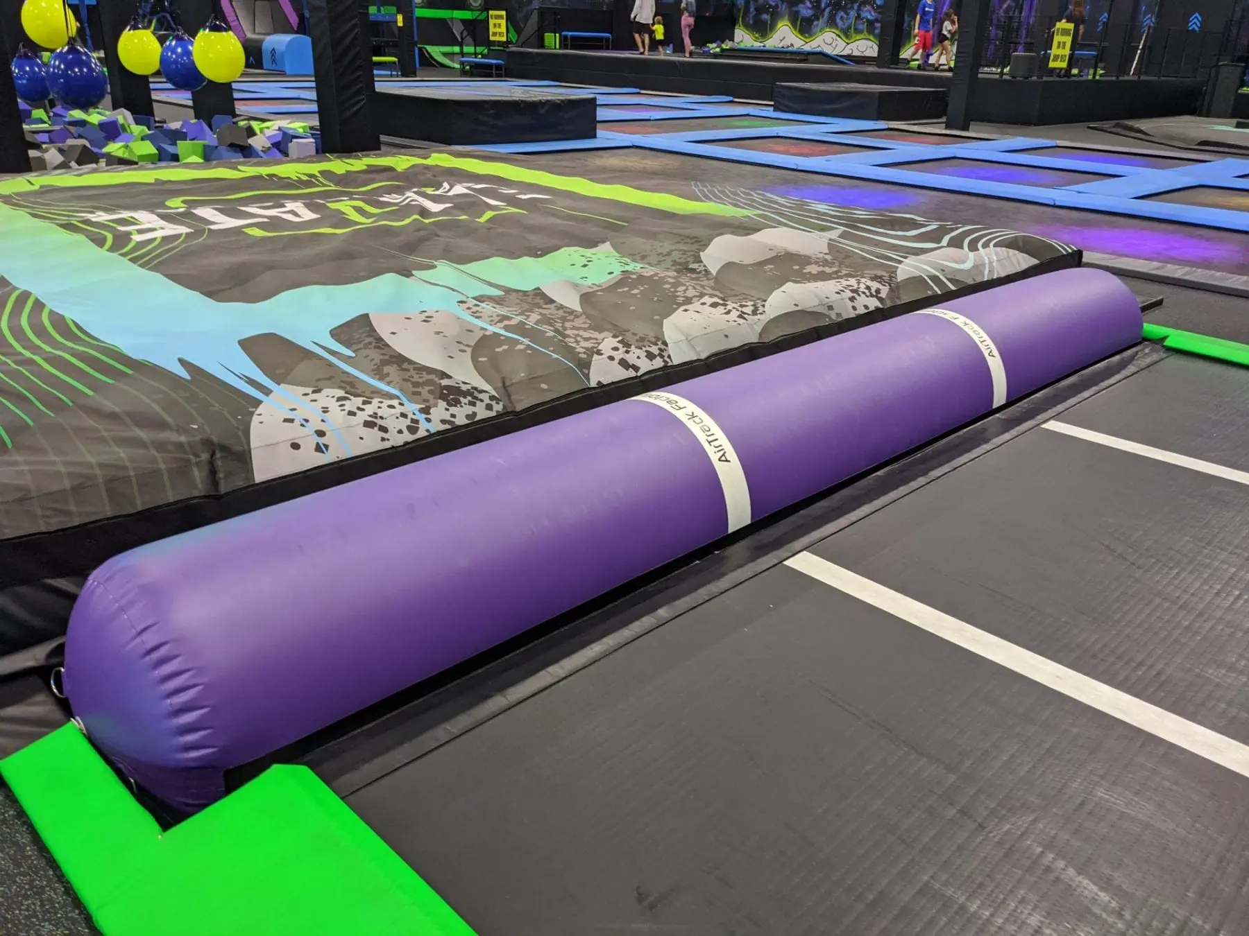 Purple AirRoll Takeoff in between AirTrick and AirBag