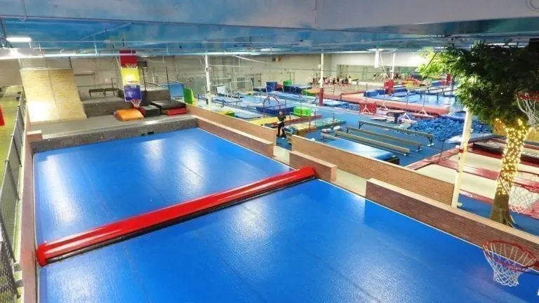 AirRoll Takeoff in KTR trampoline park between 2 AirTricks